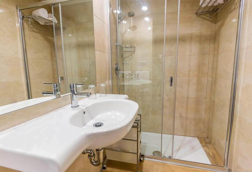 اتاق استاندارد با چشم‌انداز استخر, Eix Alcudia Hotel Adults Only