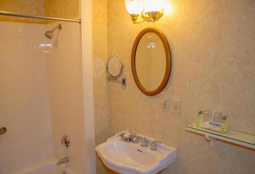 Номер Стандарт, Windham Hill Inn