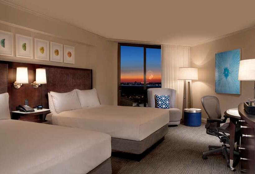 اتاق استاندارد با چشم‌انداز, Hilton Orlando Buena Vista Palace   Disney Springs® Area