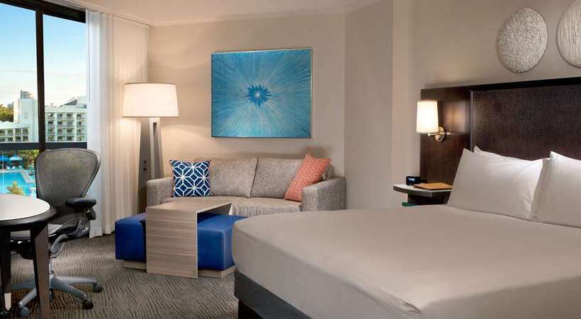 سوییت, Hilton Orlando Buena Vista Palace   Disney Springs® Area