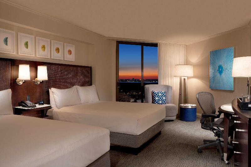 اتاق استاندارد برای معلولان, Hilton Orlando Buena Vista Palace   Disney Springs® Area