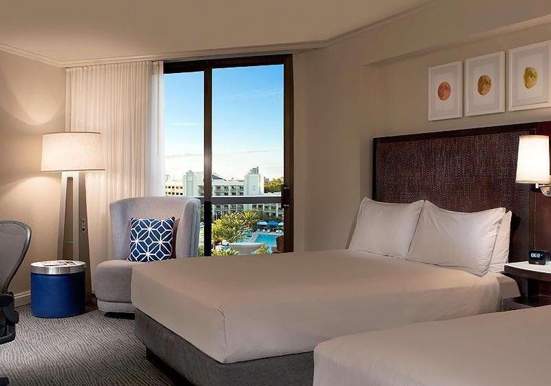 اتاق استاندارد برای معلولان, Hilton Orlando Buena Vista Palace   Disney Springs® Area
