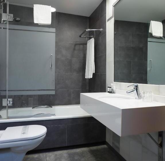 Quarto Basic, Maestranza