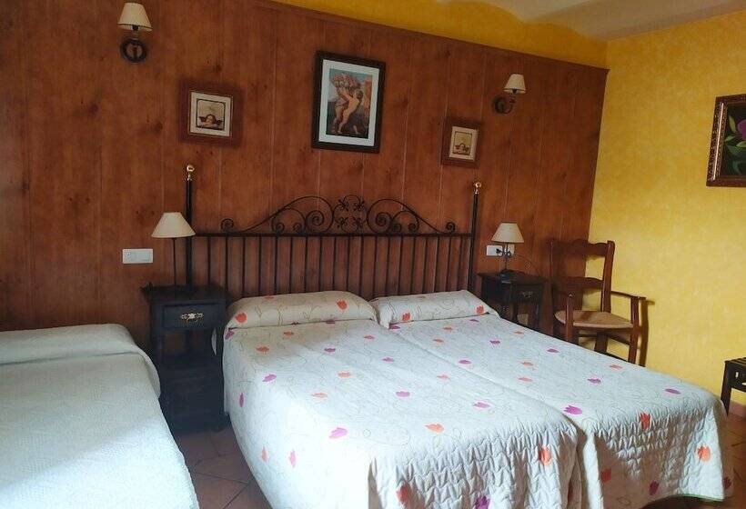 Номер Стандарт Трехместный, Hospedium Hotel Rural Soterraña