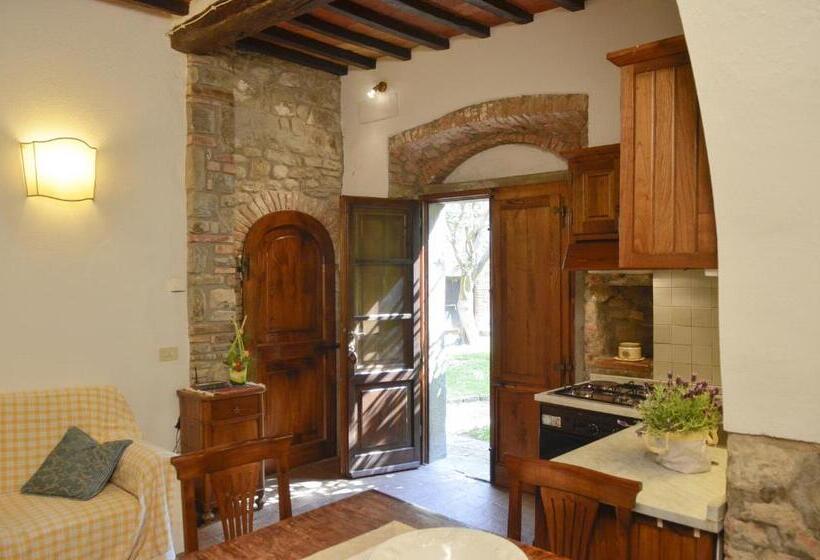ویلای یک اتاق خوابه با استخر شنا, Residence Il Casale