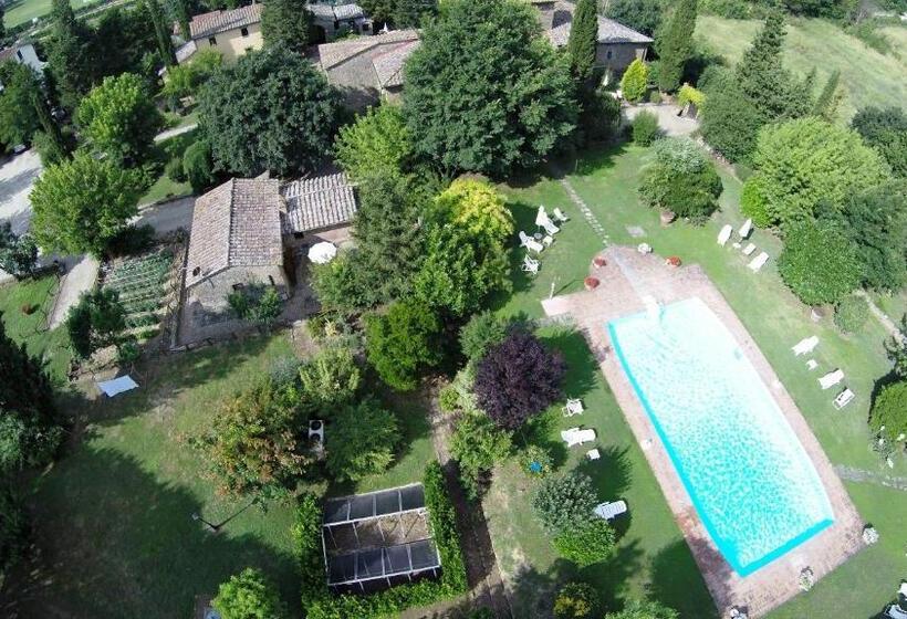 ویلای یک اتاق خوابه با استخر شنا, Residence Il Casale