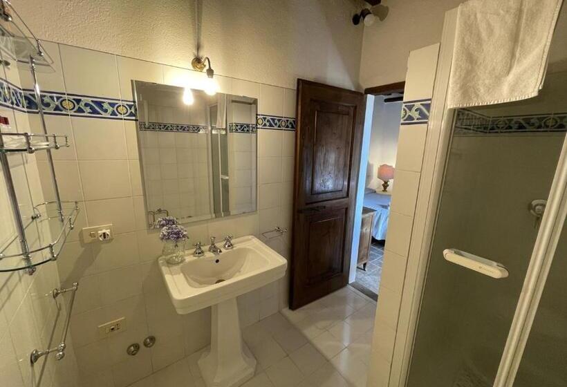 آپارتمان 1 خوابه با چشم‌انداز استخر, Residence Il Casale