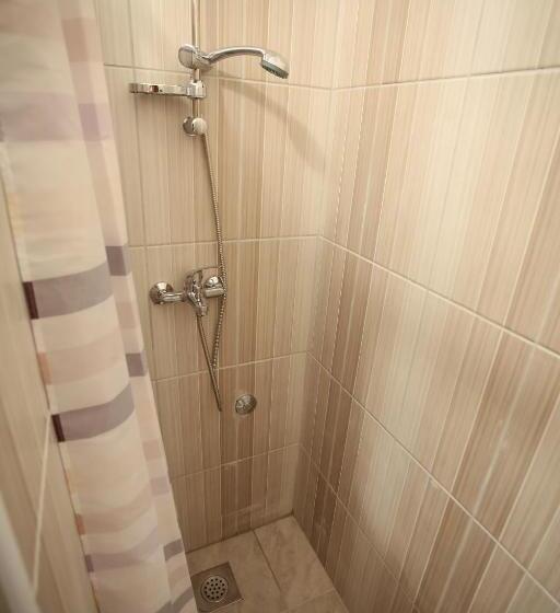 اتاق استاندارد, Guesthouse Aurora