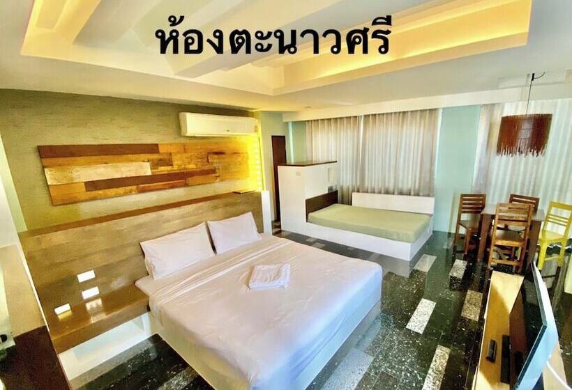 سوییت سوپریور, O Bay Design Hotel Prachuap
