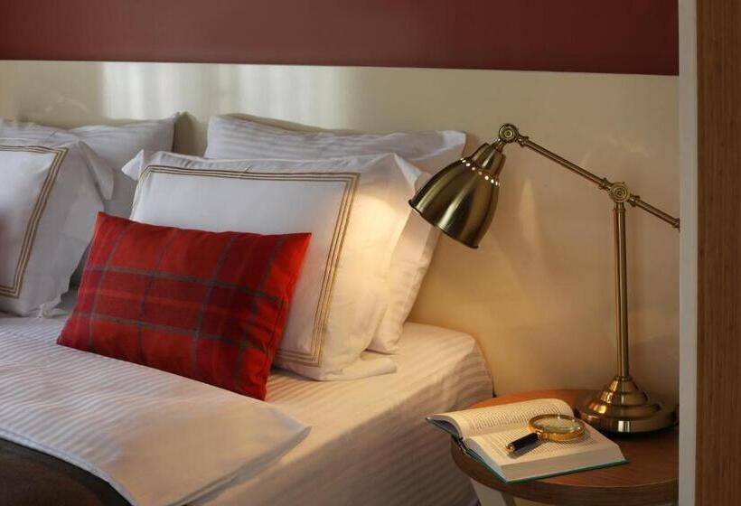 Deluxe Room with Terrace, The Fox