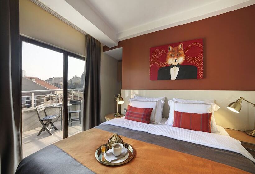 Deluxe Room with Terrace, The Fox