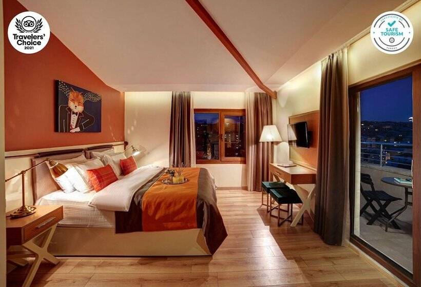 Deluxe Room with Terrace, The Fox