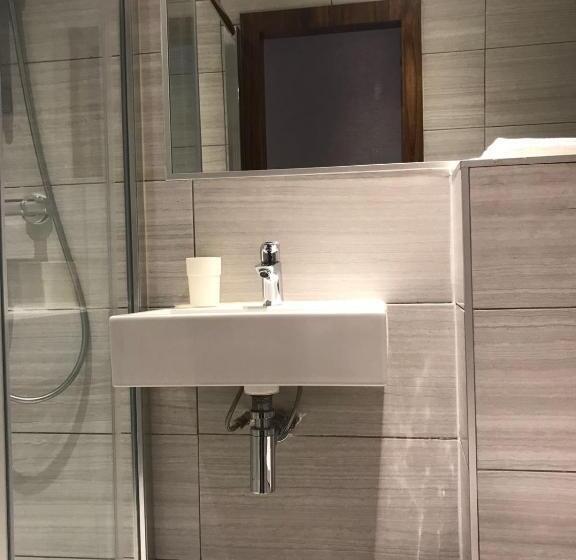 Номер Стандарт Индивидуальный, Leisure Inn