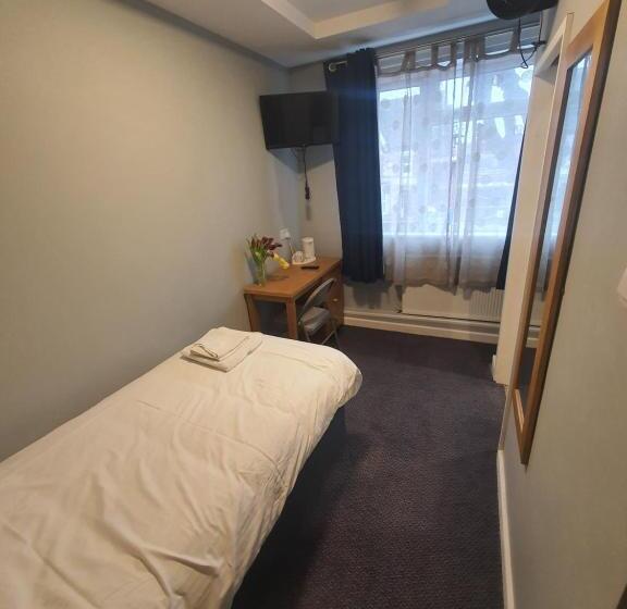 اتاق استاندارد یک نفره, Newark Hotel Peterborough