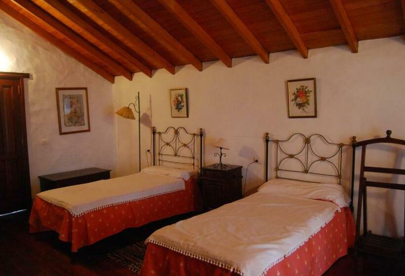 Номер Стандарт, Casa Abuela Estebana