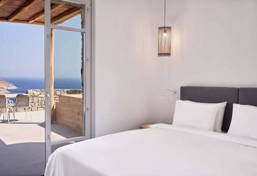 Номер Superior Вид на Море, Radisson Blu Euphoria Resort, Mykonos