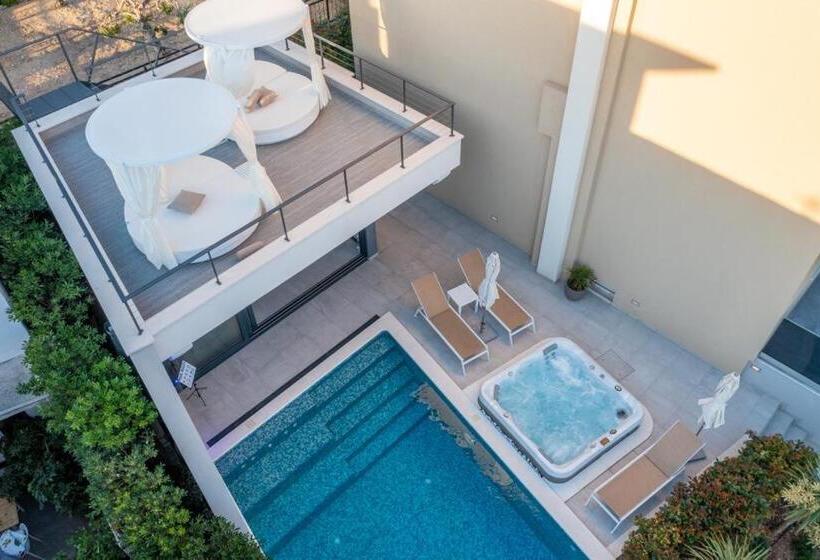 استودیو استاندارد با بالکن, Villa Mandalinic