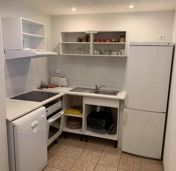 Апартаменты 2 Спальни, Apart Hôtel Les 4 Sources
