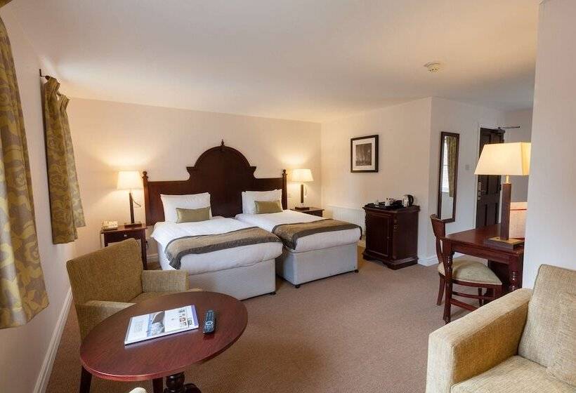 Номер Стандарт, De Vere Tortworth Court
