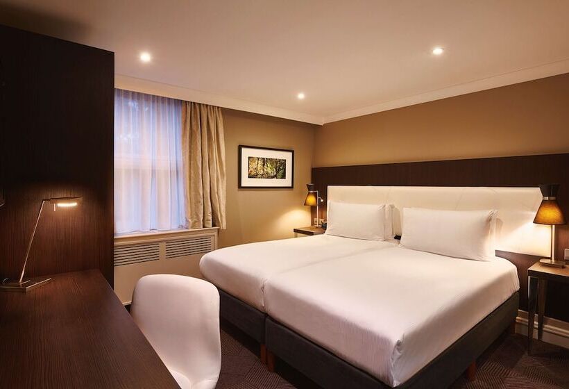 Номер Deluxe, Doubletree By Hilton  London  Ealing
