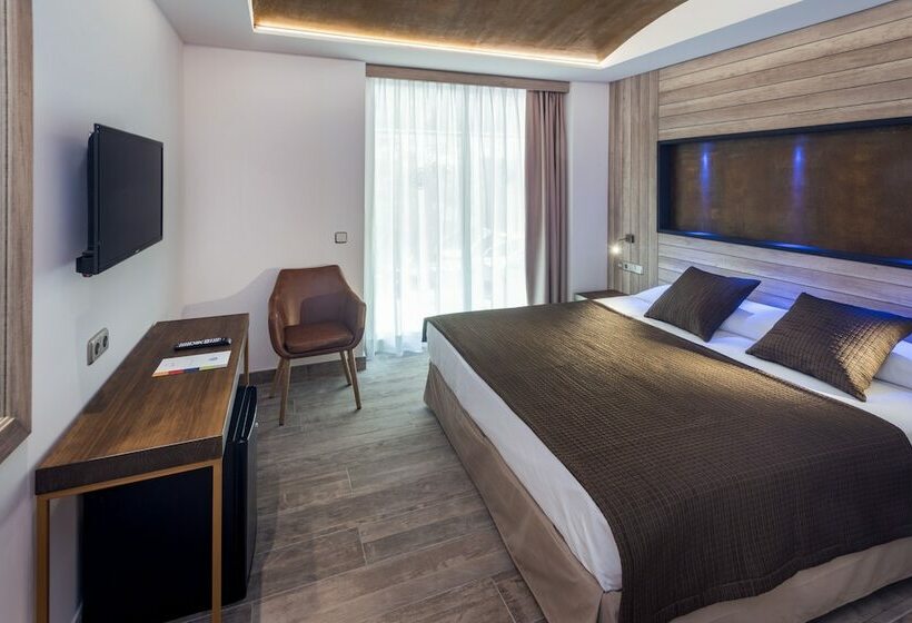 اتاق سوپریور, Ght Neptuno Tossa & Venus Spa