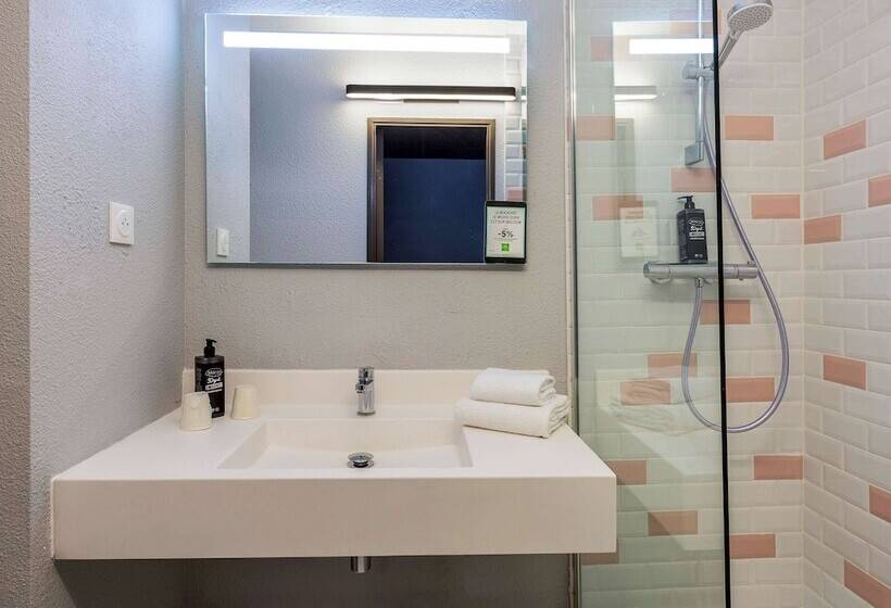 Номер Стандарт, Ibis Styles Toulouse Centre Canal Du Midi