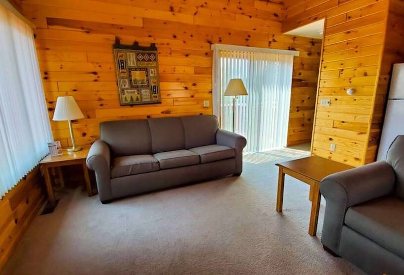 침실 3개 주택, Jasper Ridge Inn Ishpeming