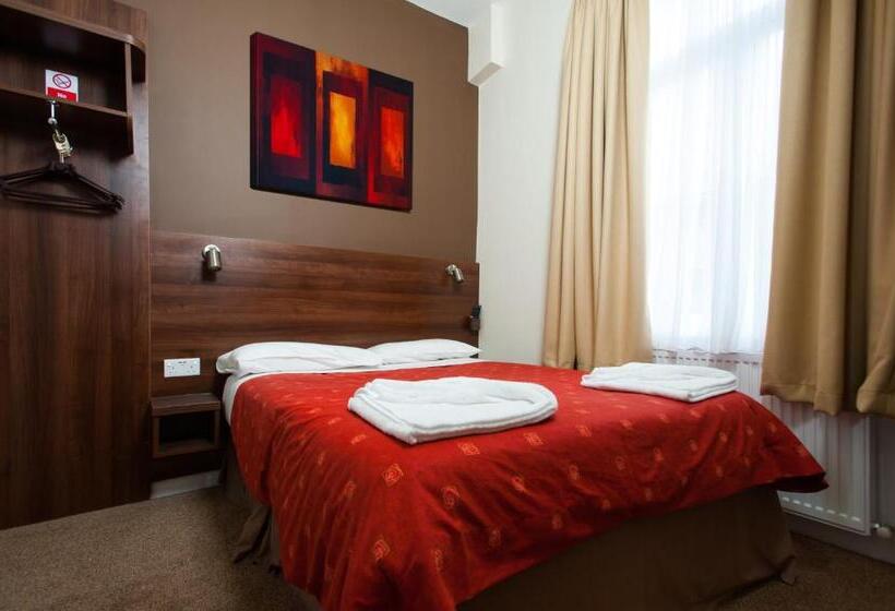 标准间, Marble Arch Inn