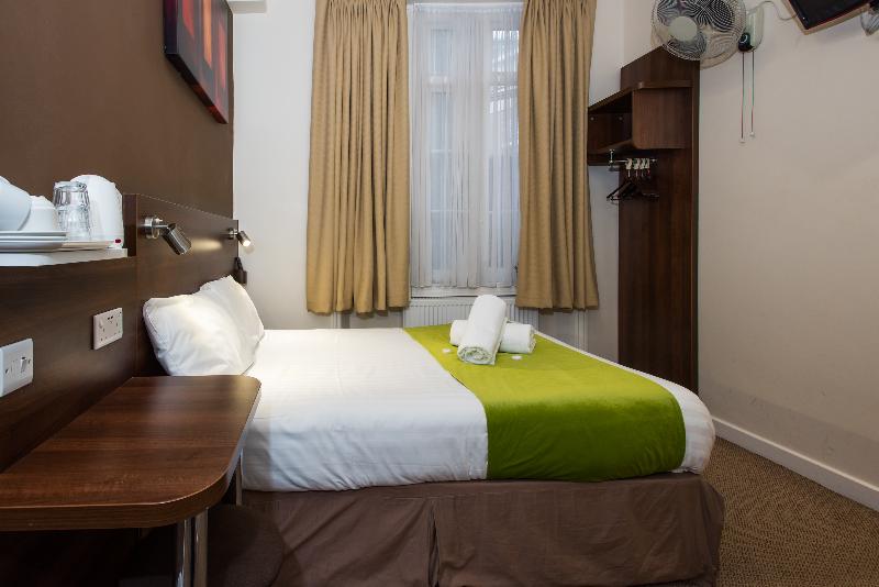 标准间, Marble Arch Inn