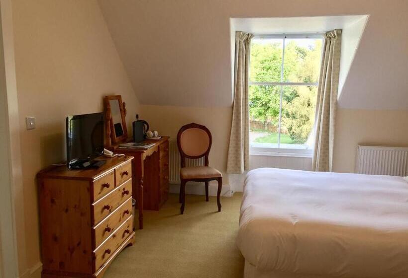Номер Стандарт Трехместный, Dalrachney Lodge