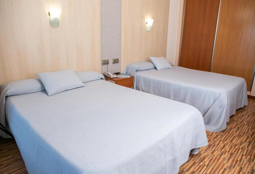4인용 스탠다드 룸, Rvhotels Ametlla Mar