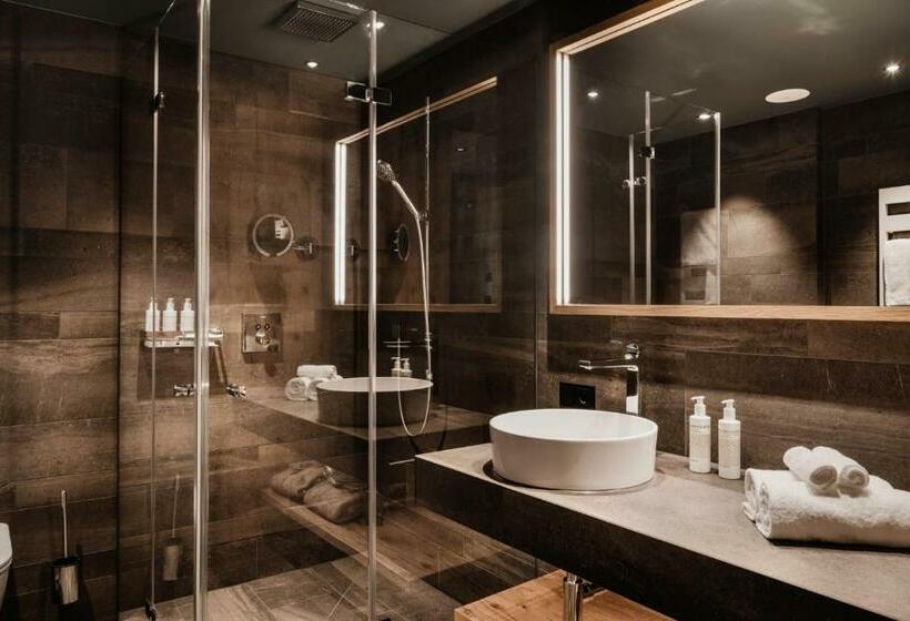 Номер Стандарт Вид на Горы, Berghotel Biberkopf