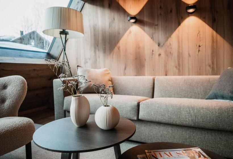 Полулюкс, Berghotel Biberkopf