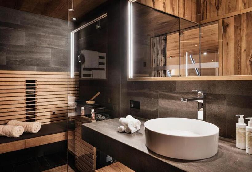Номер Стандарт Вид на Горы, Berghotel Biberkopf