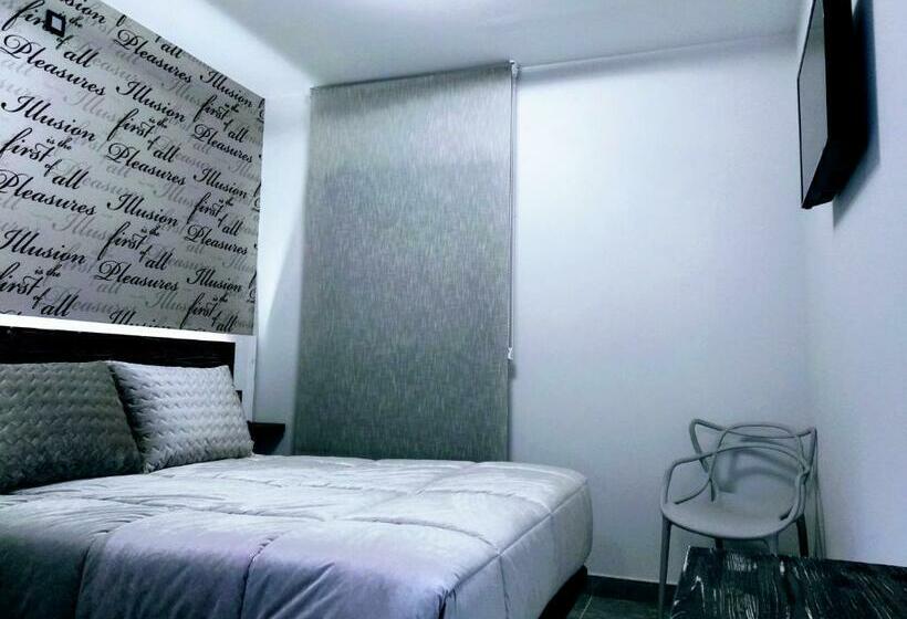 Номер Стандарт, Hostal Canton Plaza