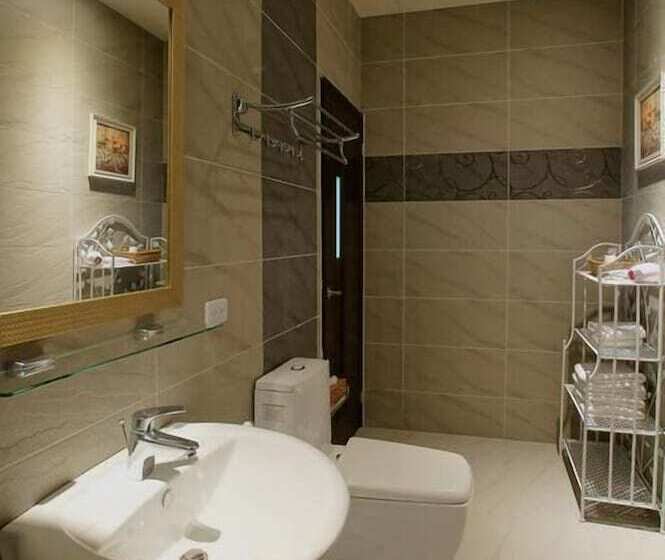اتاق استاندارد چهار تخته, Wei Feng Jia Yuan B&b