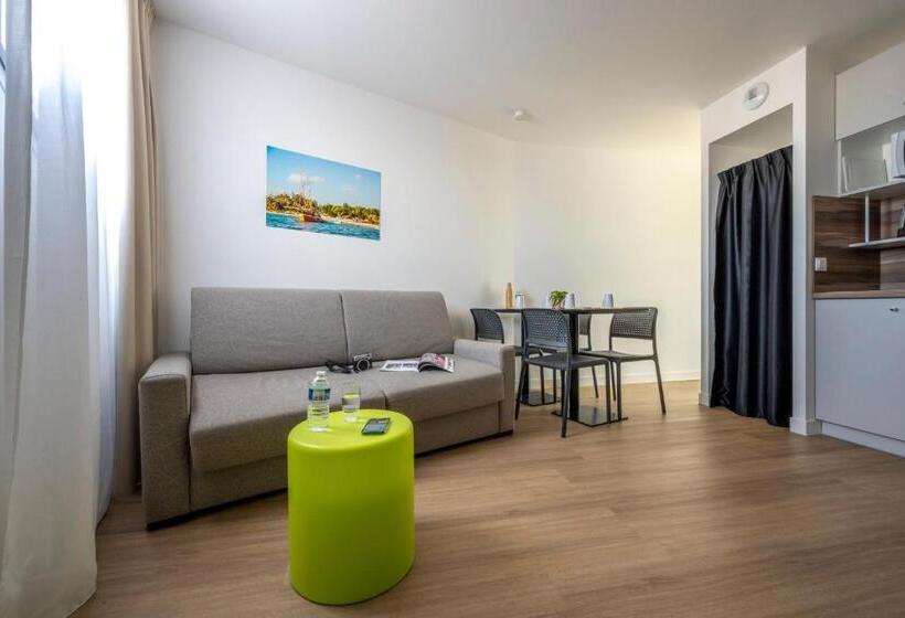 2-Bedroom Classic Apartment, Athome Residence Et Spa