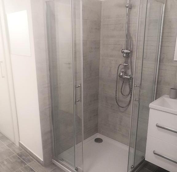 Chambre Standard, Dům U Lázní