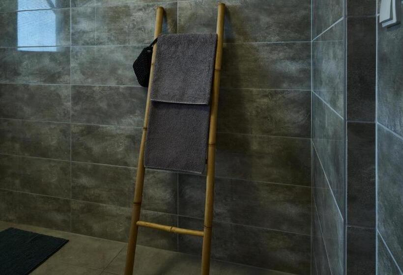 Номер Deluxe, Dům U Lázní