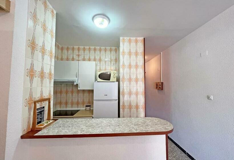 Escritório Estándar, Apartamentos Voramar 3000