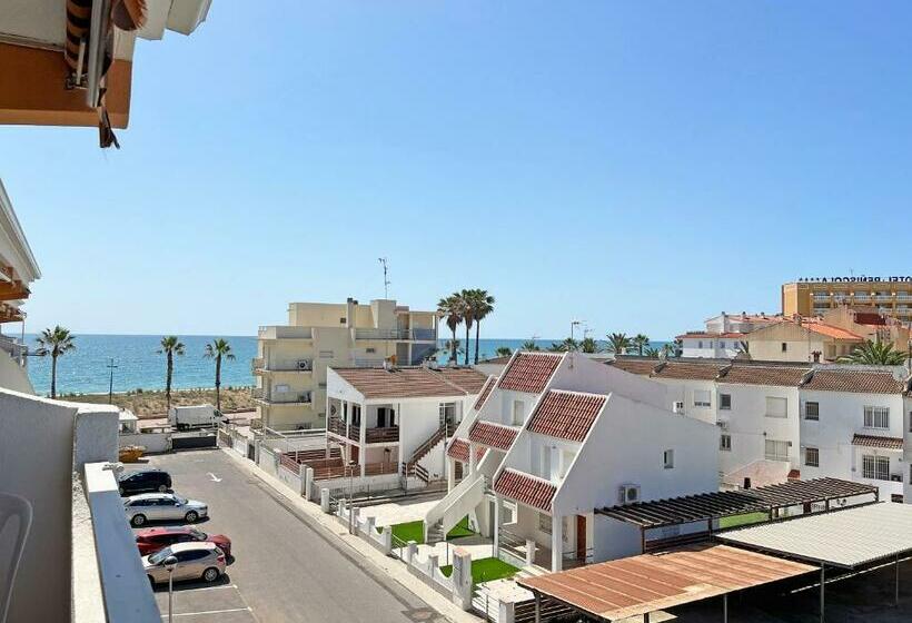 Escritório Estándar, Apartamentos Voramar 3000