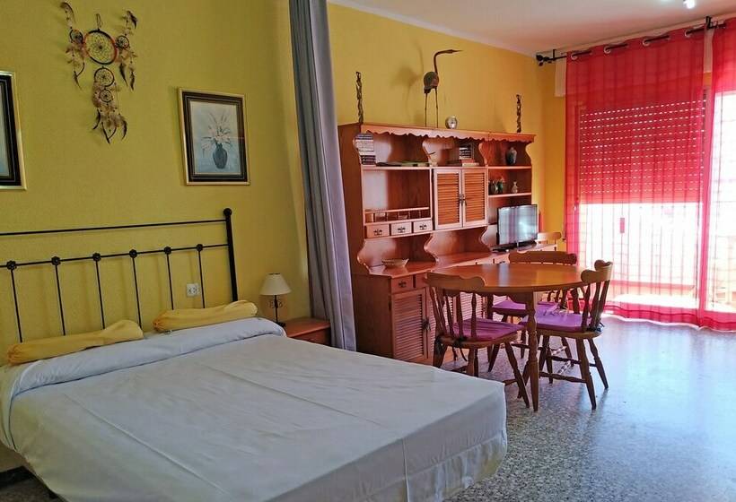 Escritório Estándar, Apartamentos Voramar 3000