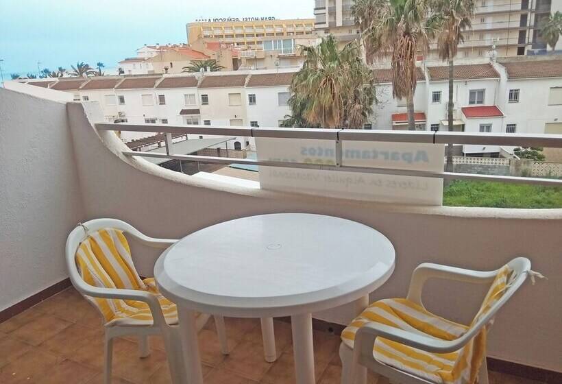 Escritório Estándar, Apartamentos Voramar 3000