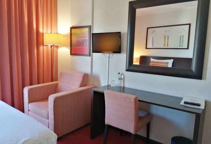 اتاق استاندارد یک نفره, Monaco
