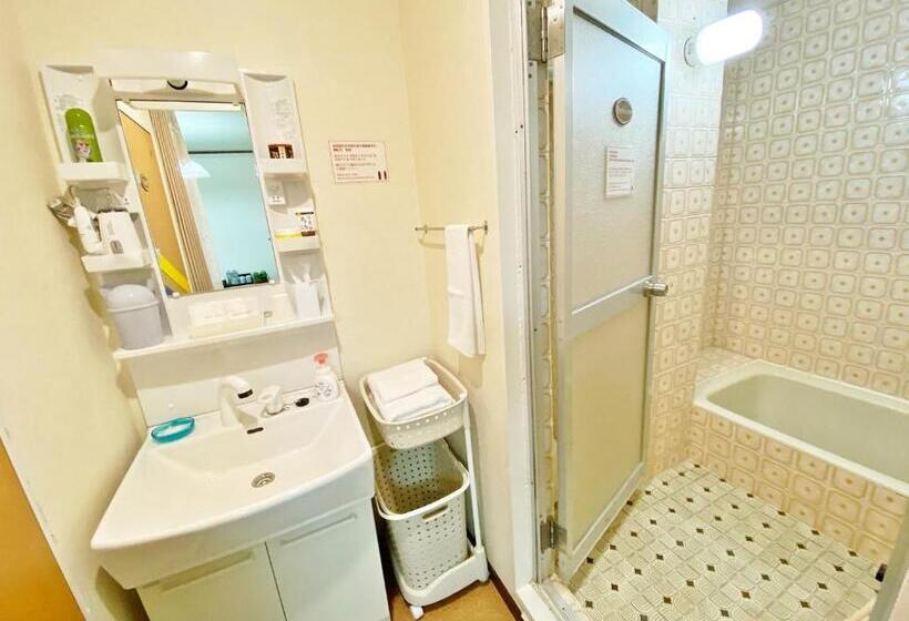 Семейный Номер Deluxe, Petithotel017全室ミニキッチン付きファミリルーム 飲食街中心 阿波踊り会館7分 文理 徳島大学 アスティとくしま車8分