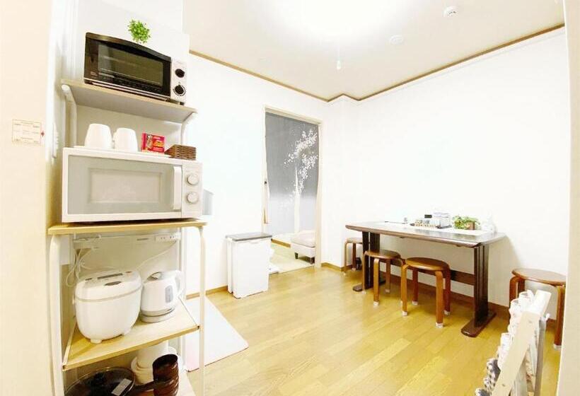 Семейный Номер Deluxe, Petithotel017全室ミニキッチン付きファミリルーム 飲食街中心 阿波踊り会館7分 文理 徳島大学 アスティとくしま車8分