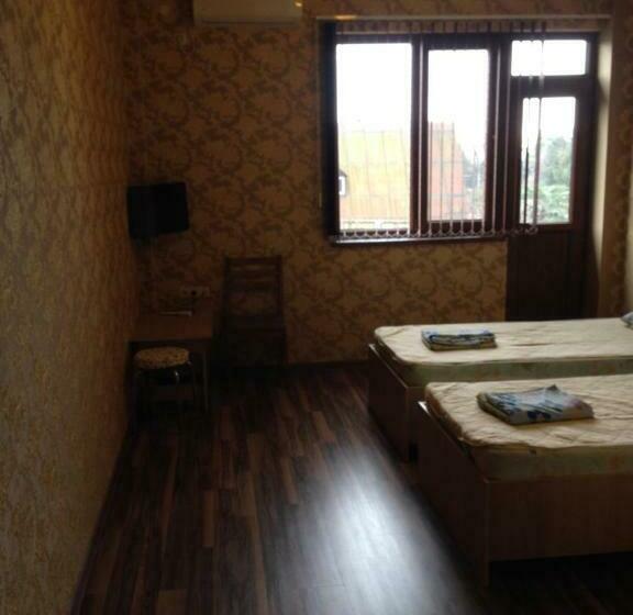 اتاق استاندارد با چشم‌انداز دریا, Private House