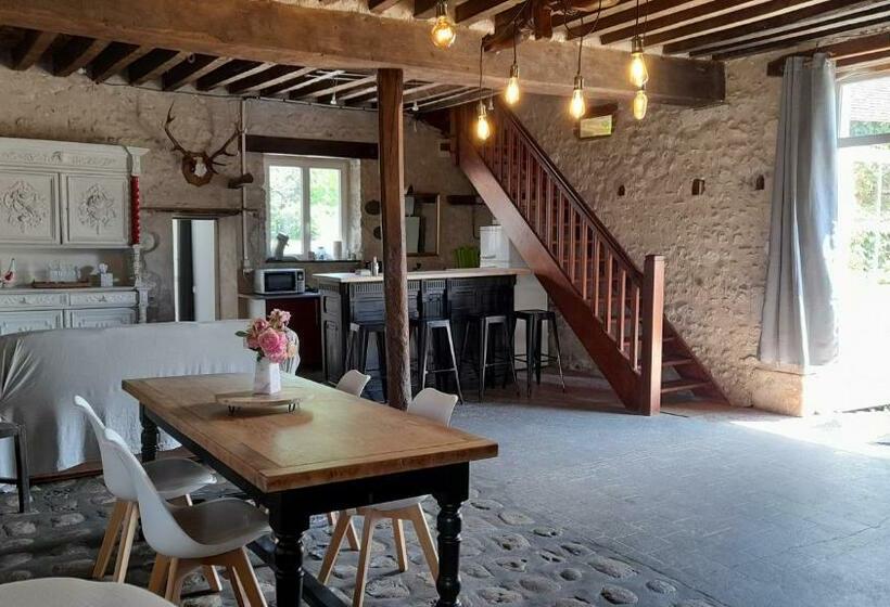 اتاق استاندارد, La Ferme De L Isle Et Sa Roulotte
