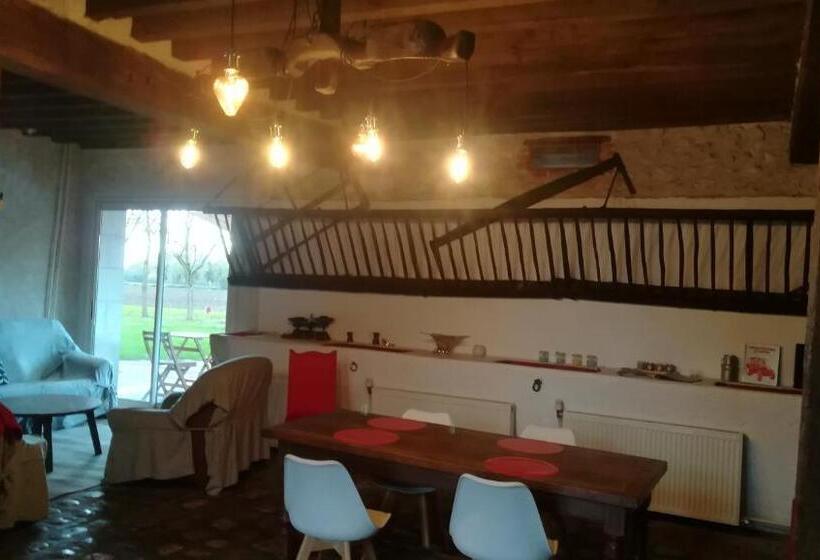 标准间, La Ferme De L Isle Et Sa Roulotte