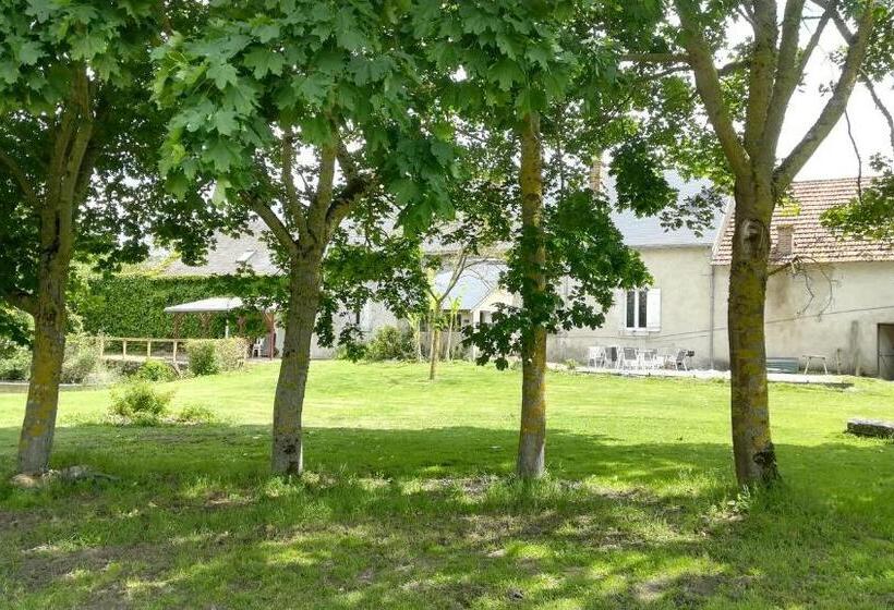 标准房带园景, La Ferme De L Isle Et Sa Roulotte
